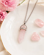 Rosenquarz-Kette – Kristall für Liebe, Harmonie & Selbstliebe